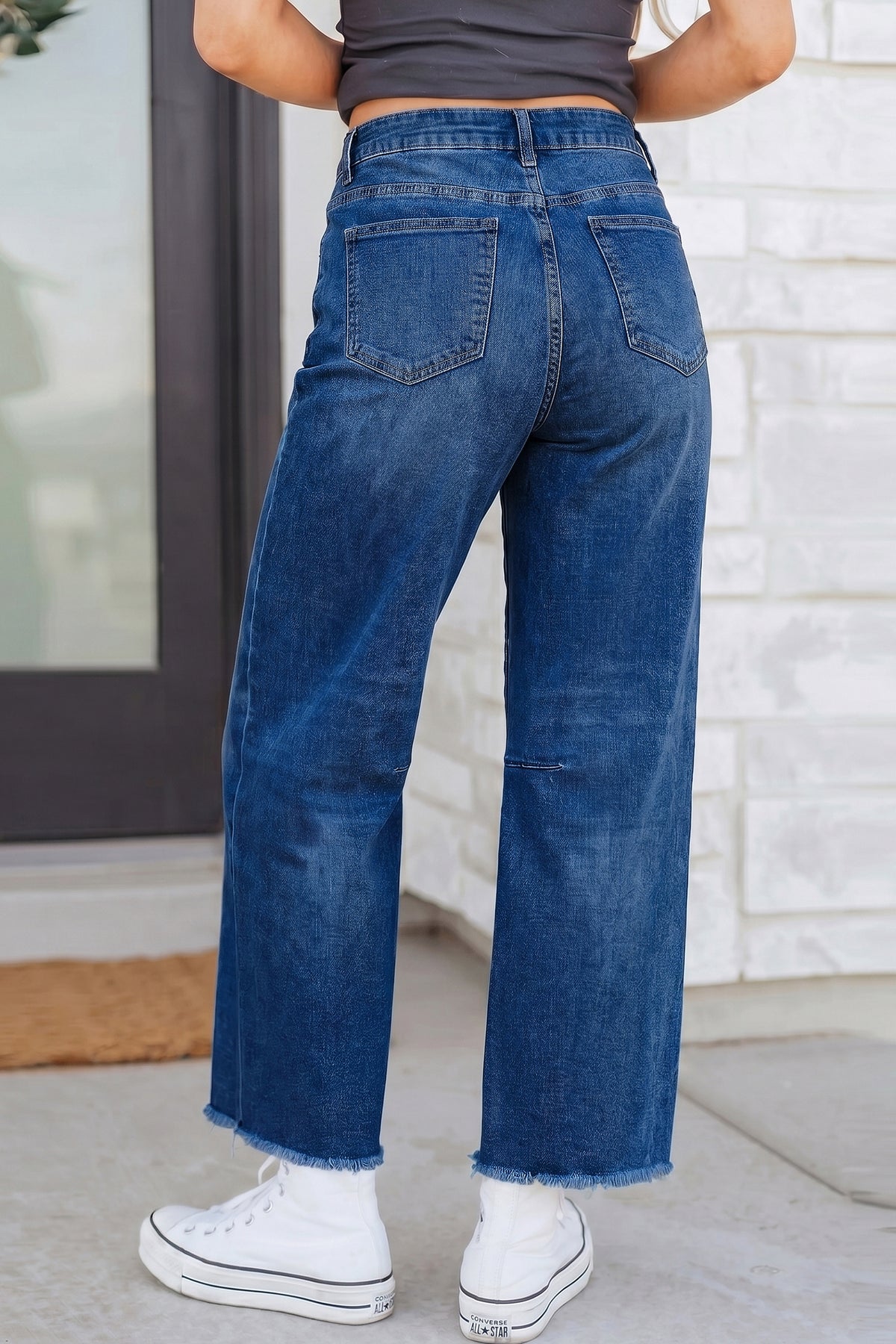 Black Frayed Cropped Barrel Jeans